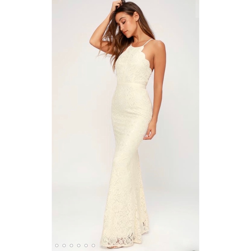 SOLD - Zenith Cream Lace Maxi Wedding Dress - Picture 2 of 7